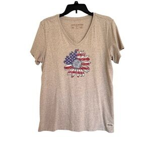 Life Is Good Crusher Women's Tan Graphic Tee with Floral Flag Design Size Large